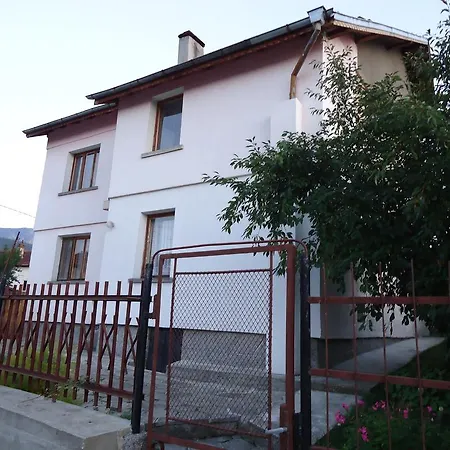 Ahp Mala Carkva