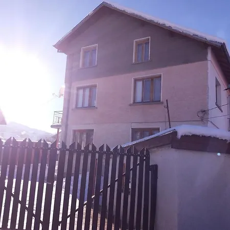 Ahp 招待所 Mala Tsŭrkva